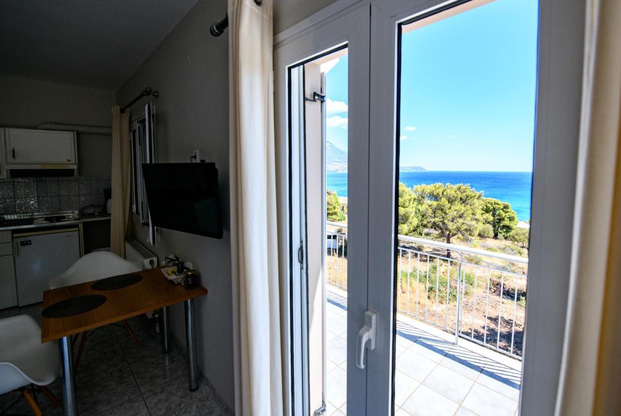 Pessada Bay Studios And Apartments Pesádha Exteriör bild