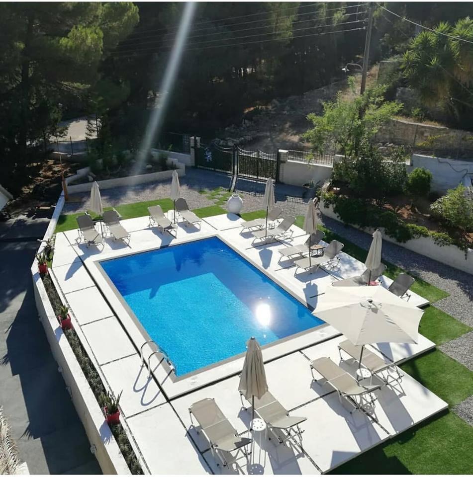 Pessada Bay Studios And Apartments Pesádha Exteriör bild