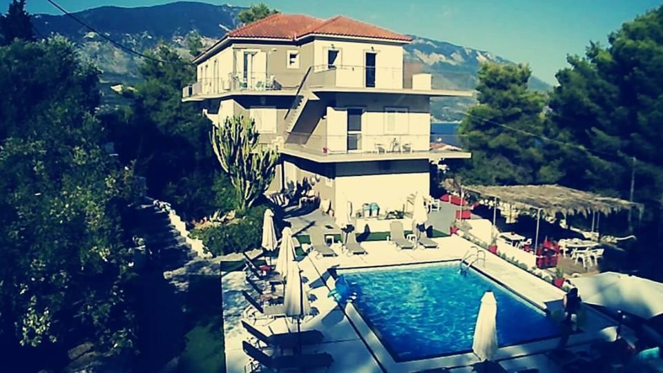 Pessada Bay Studios And Apartments Pesádha Exteriör bild