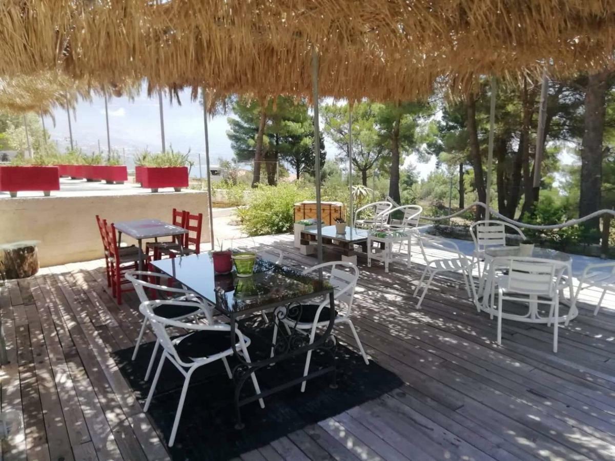 Pessada Bay Studios And Apartments Pesádha Exteriör bild